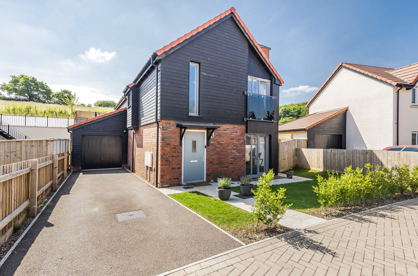 4 bedroom property for sale in King Alfred Way, Newton Poppleford