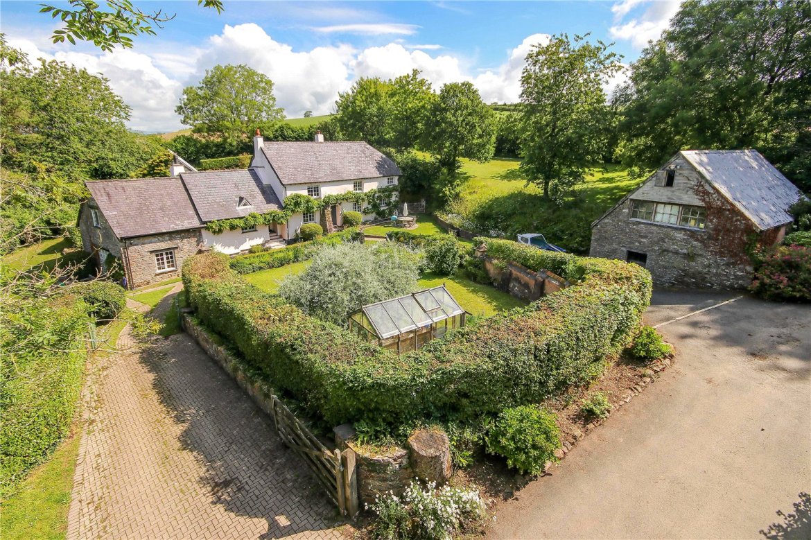 5 bedroom property for sale in North Fursdon Farm, Yealmpton, Plymouth