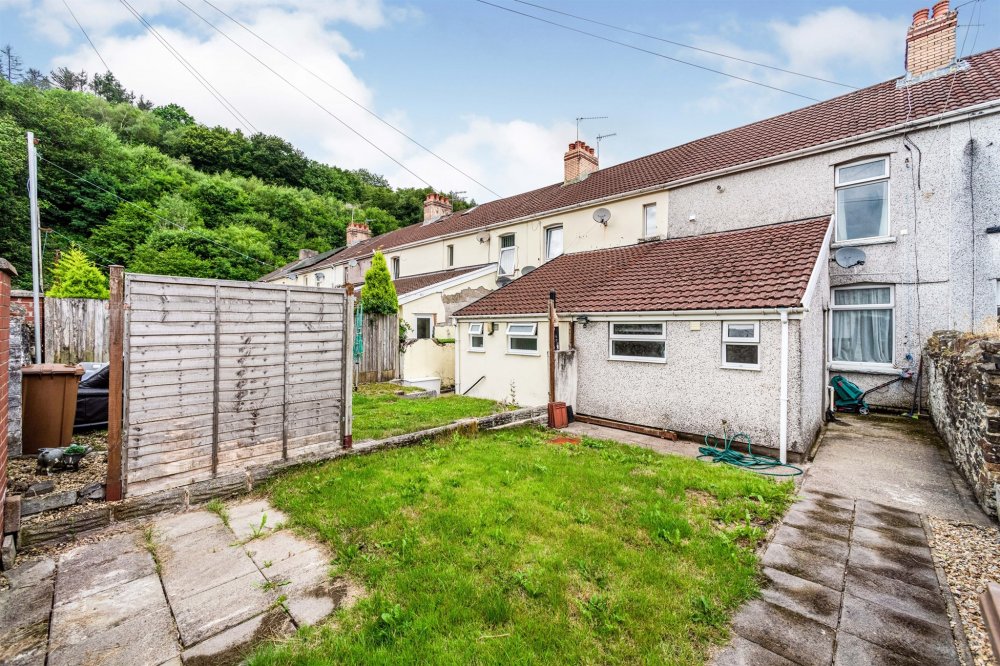3 bedroom property for sale in Victoria Street, Llanbradach, Caerphilly