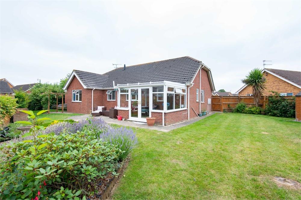 4 bedroom property for sale in Huntsman Close, Fishtoft, Boston