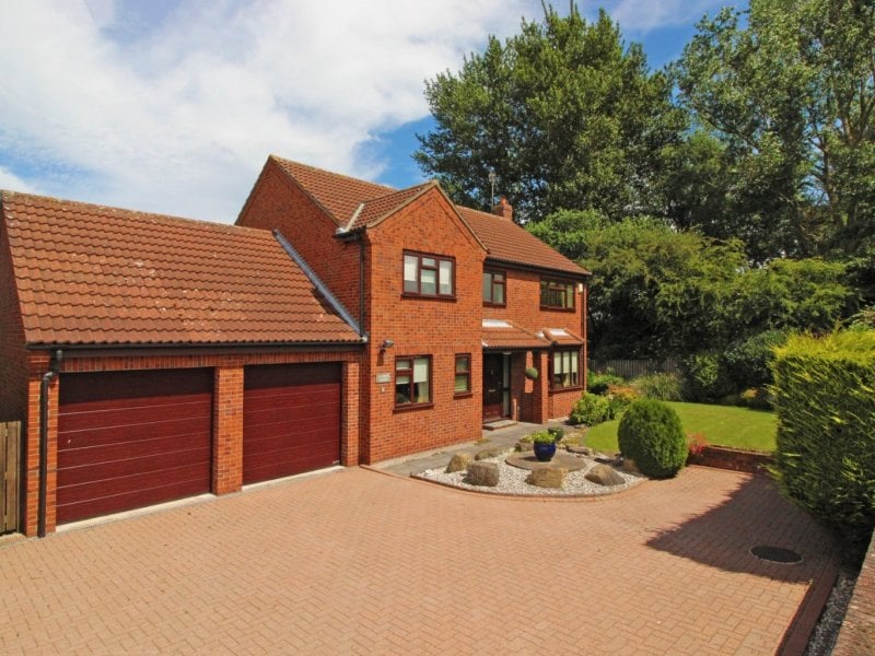 Estate agents in Selby JP Harll