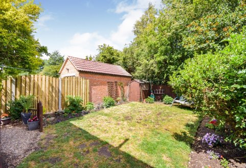 Mendip Avenue, North Hykeham, Lincoln, LN6 9SZ