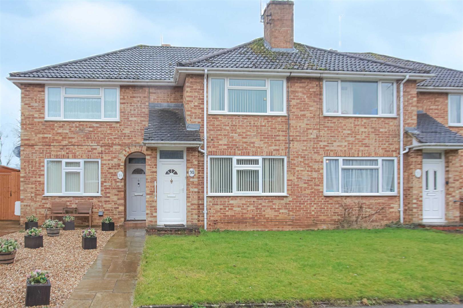 2 bedroom property for sale in Westbeech Court, Banbury £180,000