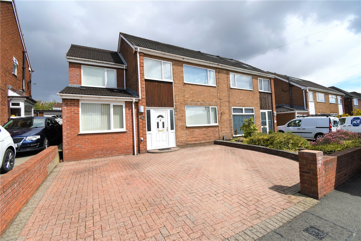 5 bedroom property for sale in Holmlands Drive, Prenton, Wirral, CH43