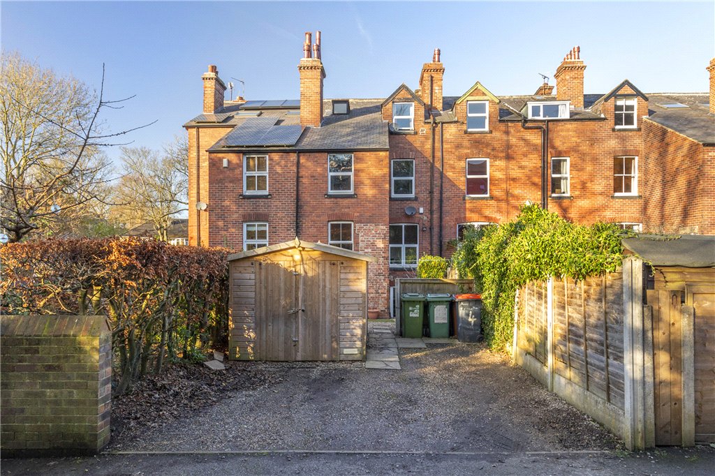 7 bedroom property for sale in Grove Lane, Leeds, LS6 Offers over £600,000