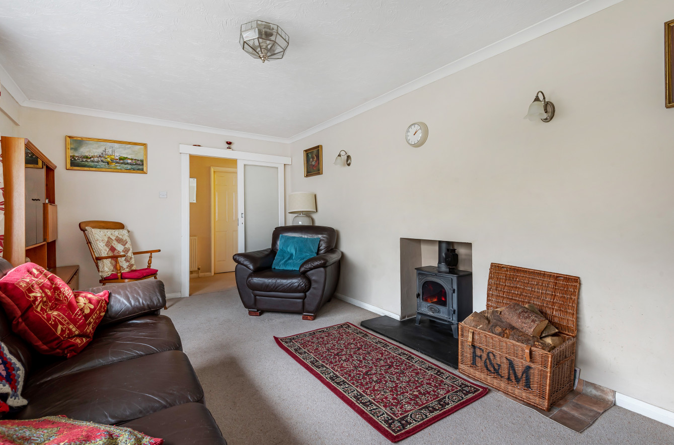 3 bedroom property for sale in Devon Heath, Chudleigh Knighton