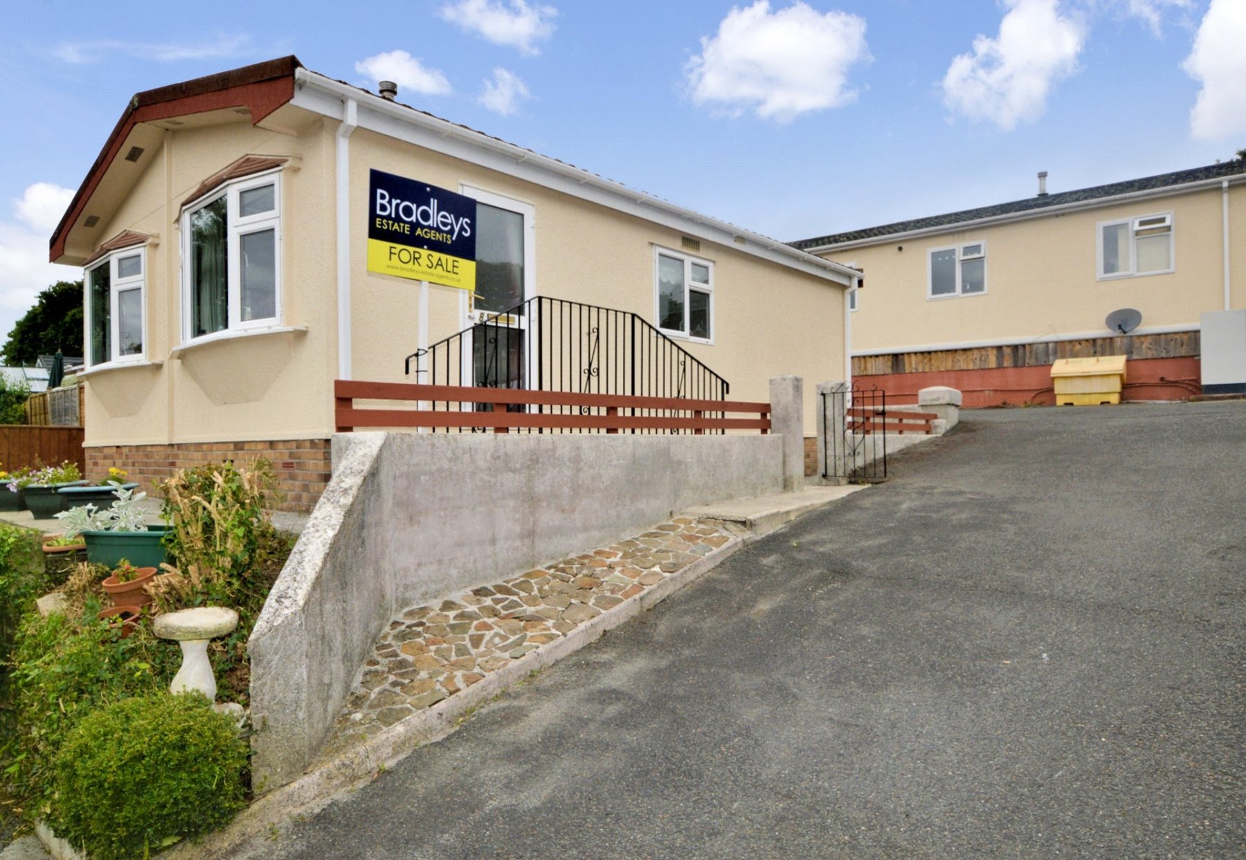 2 bedroom property for sale in Nelson Terrace, Glenholt Park, Plymouth