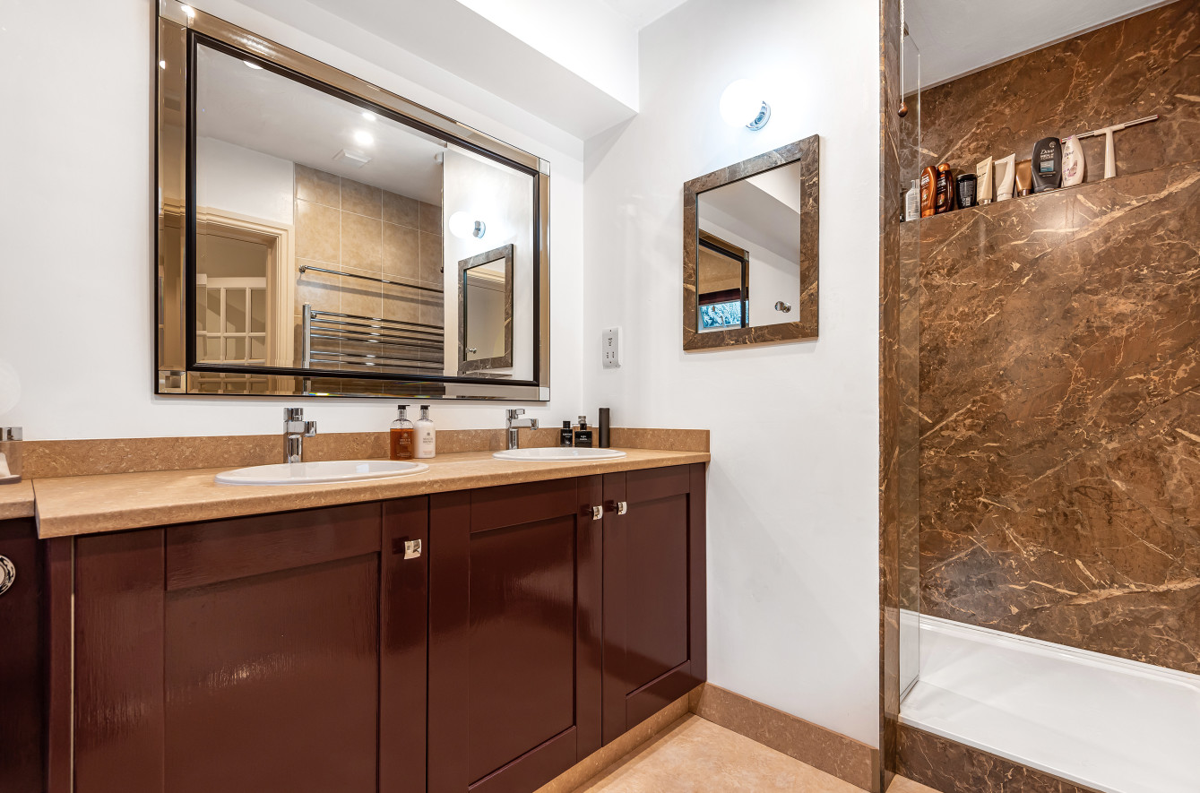 4 bedroom property for sale in Hightrip Lane, Downgate, Callington