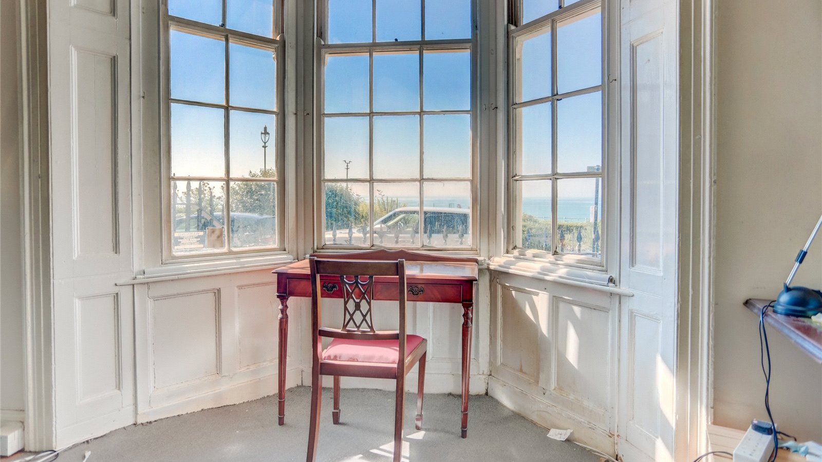 1 bedroom property for sale in Royal Crescent, Brighton, BN2 Guide