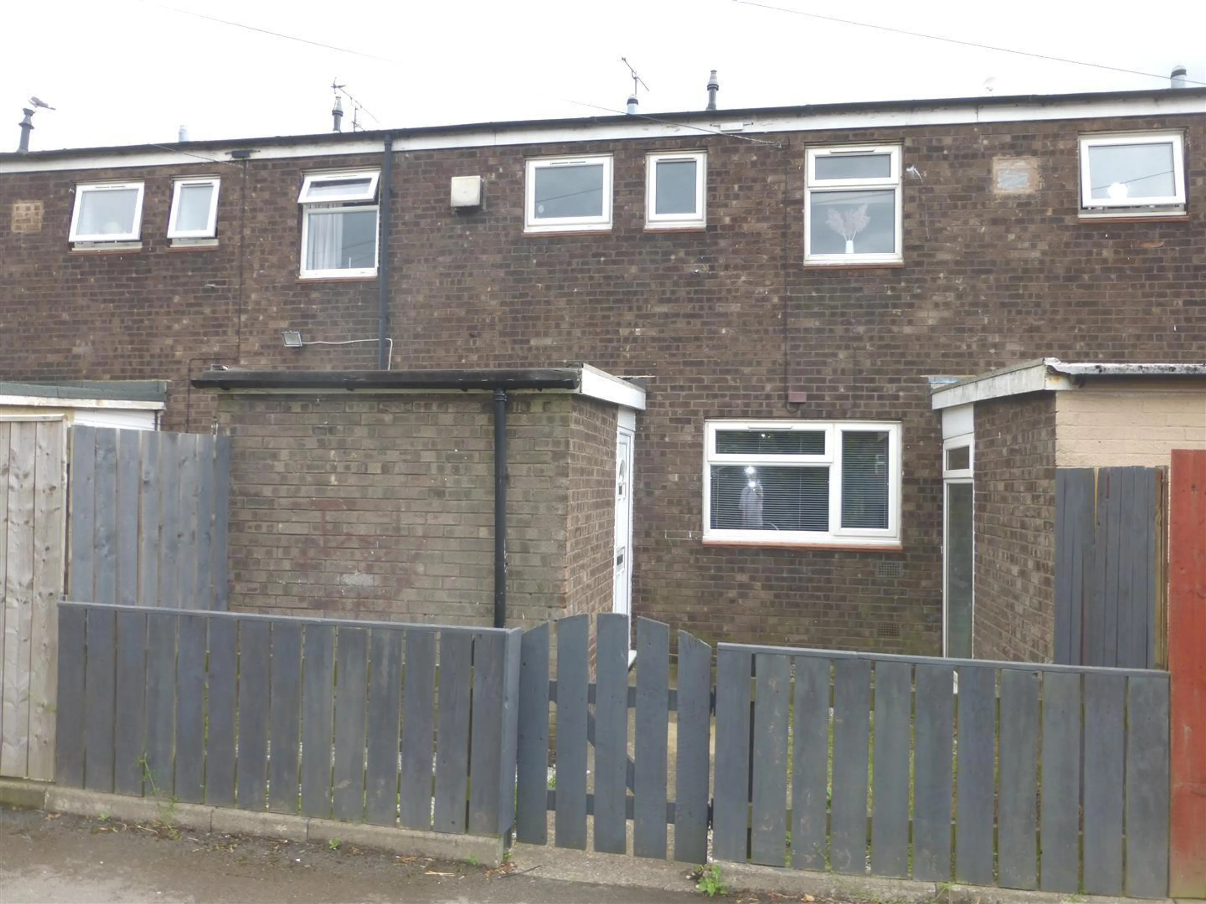 Property at Dalwood Close, Bransholme, Hull