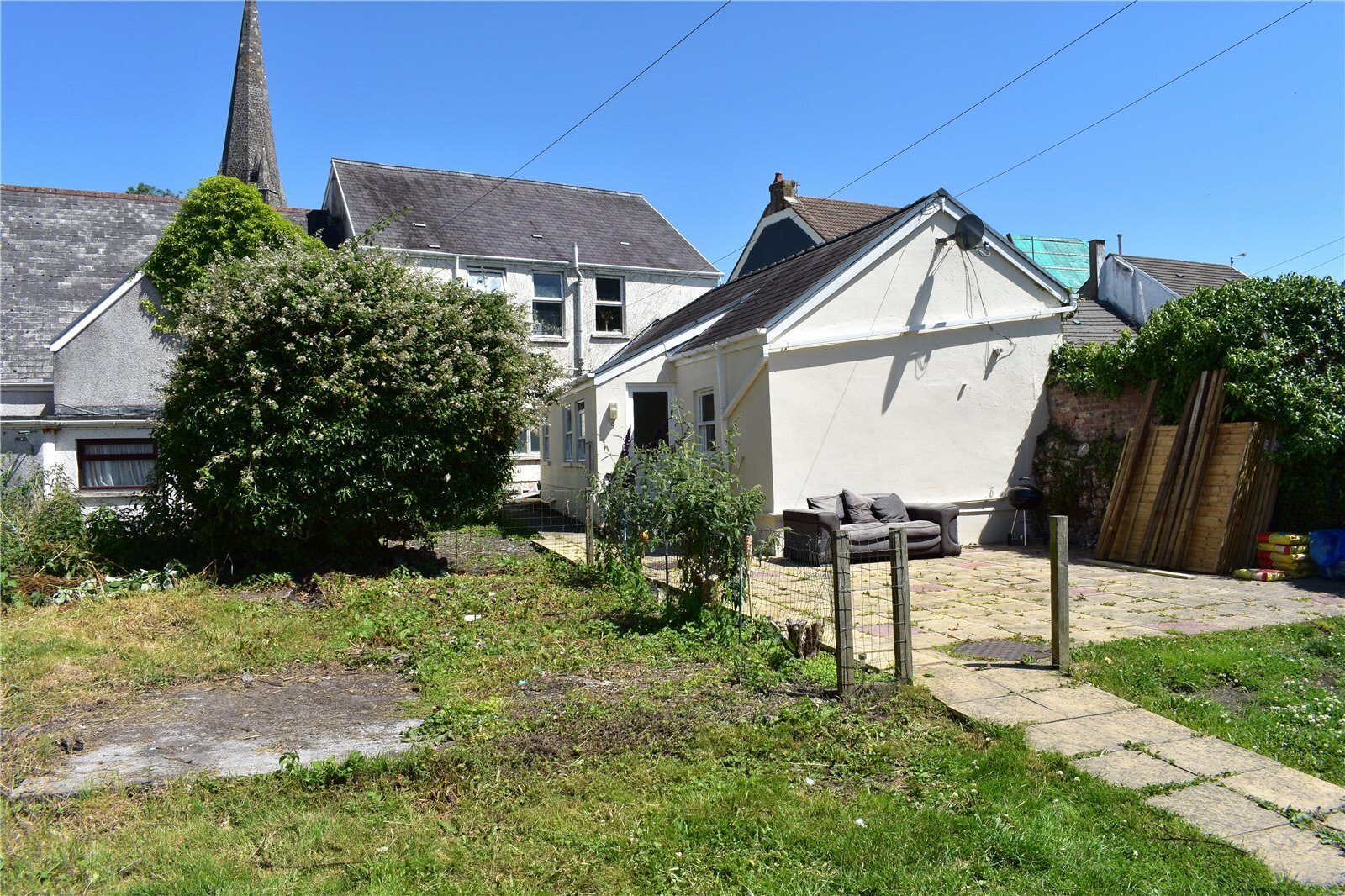 property for sale in Causeway Street, Kidwelly, Carmarthenshire, SA17