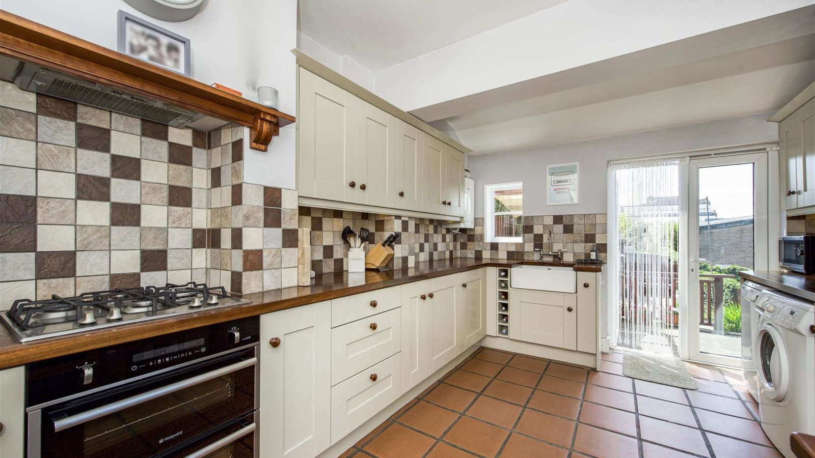 2 bedroom property for sale in Lancaster Road, North Uxbridge £510,000