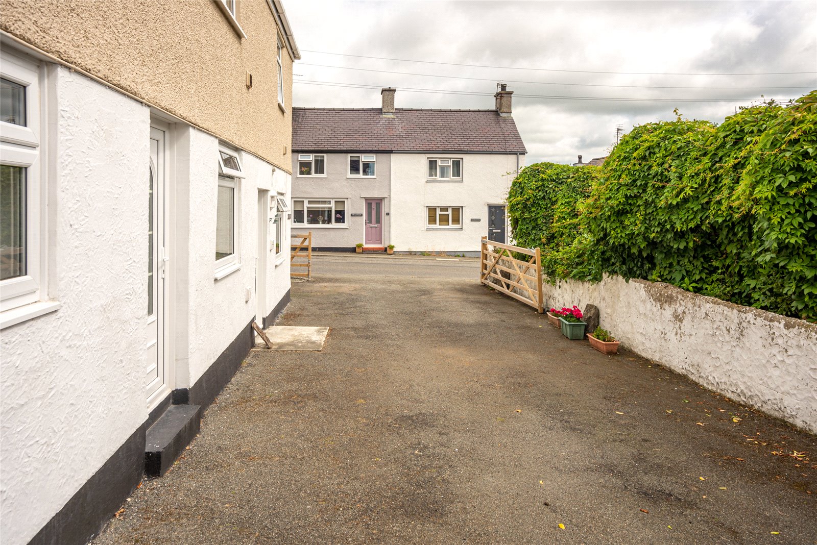 3 bedroom property for sale in Bodffordd, Llangefni, Isle of Anglesey