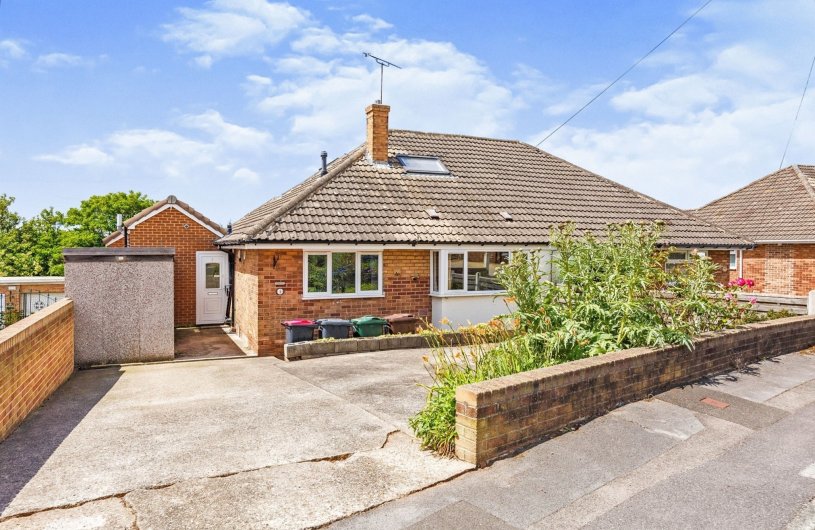 Cotswold Crescent, Whiston, Rotherham 4 bedroom semidetached