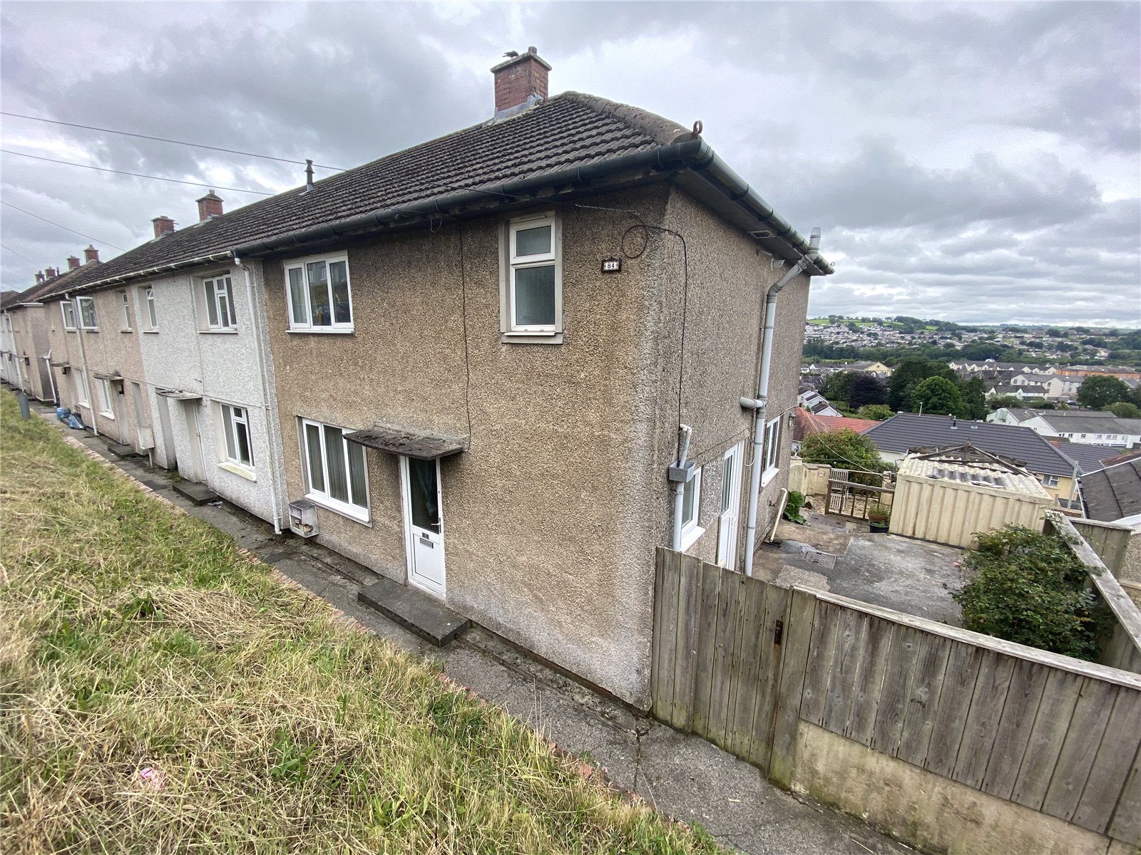 3 bedroom property for sale in Belvedere Avenue, Carmarthen