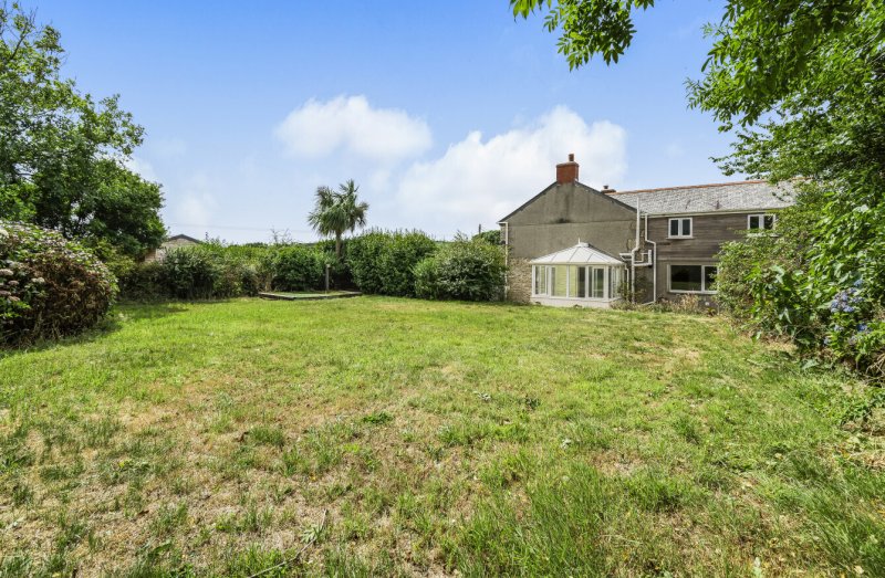 6 bedroom property for sale in Trenear, Helston, Cornwall, TR13 Offers in excess of £847,500