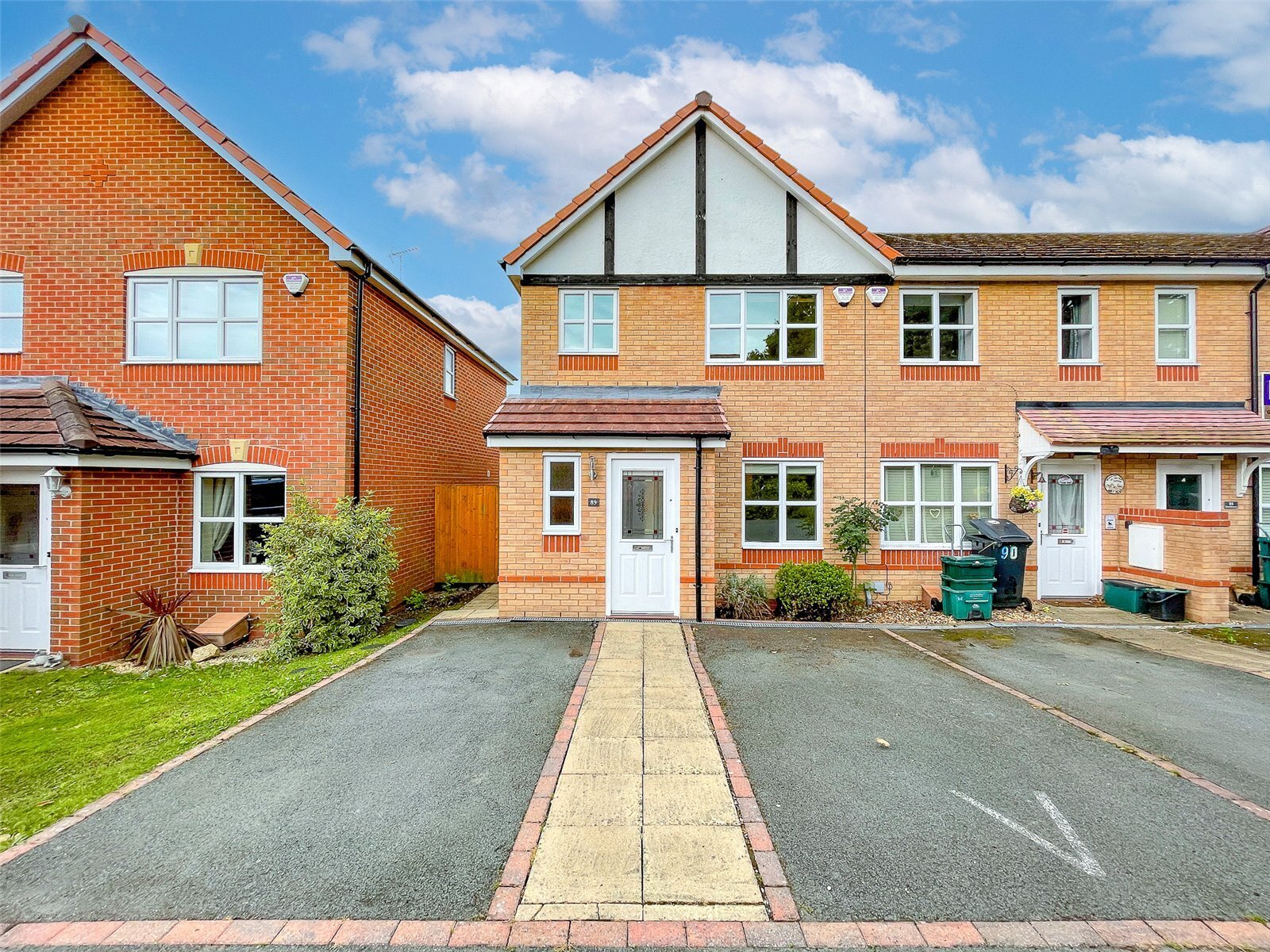 3 bedroom property for sale in Llys Onnen, Llandudno Junction, Conwy, LL31 £210,000