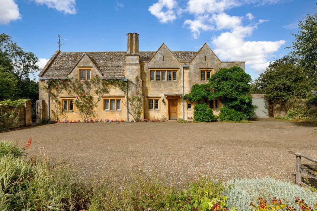 JacksonStops 3 bedroom property for sale in Church Street, Chipping