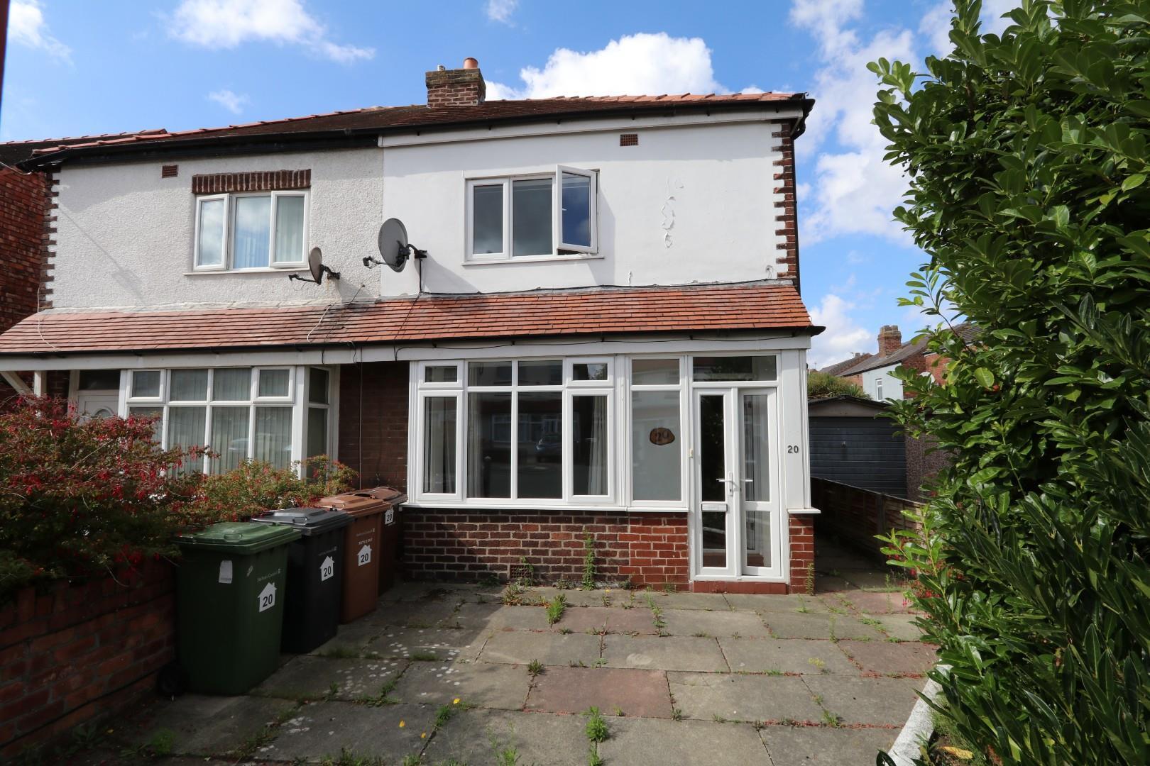 2 bedroom property for sale in Russell Road, Southport, PR9 7RB