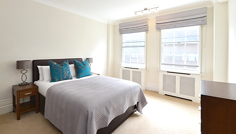 Newly Refurbished  Five Bedroom Apartment  To Let  Strathmore Court  St Johns Wood  NW8 Image 6