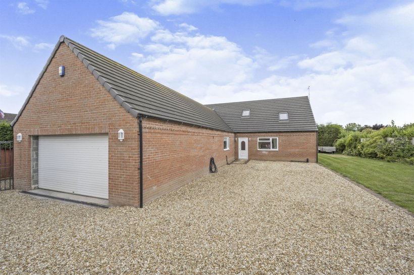 Bawtry Road, Blyth, Worksop 4 bedroom detached bungalow William H Brown