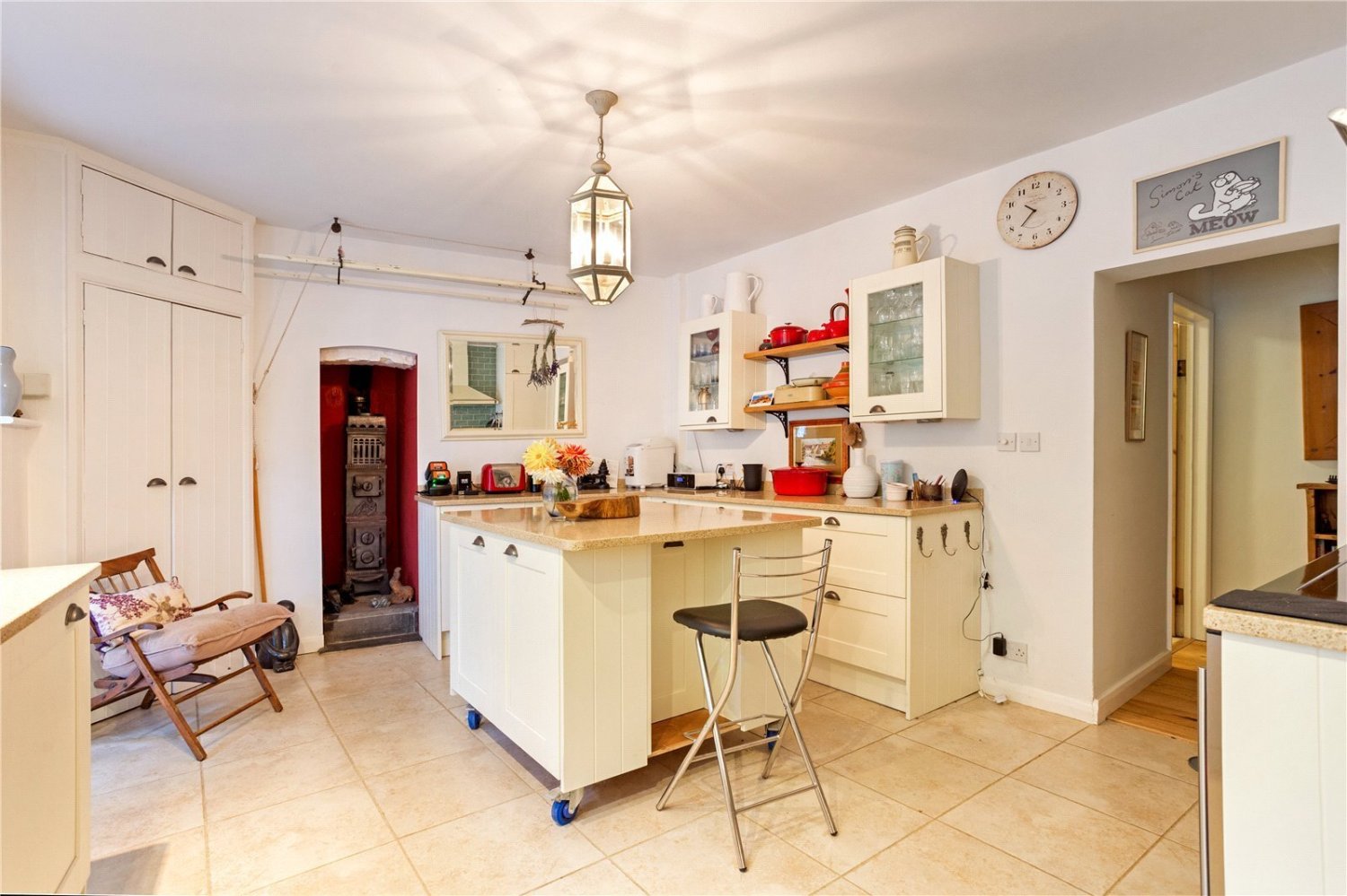 JacksonStops 4 bedroom property for sale in Tandridge Lane, Tandridge, Oxted, RH8 Guide