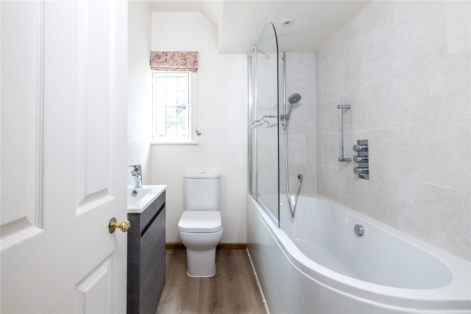 JacksonStops 5 bedroom property for sale in 153 High Street