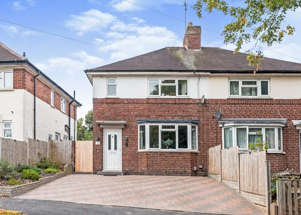Manor Road, Tamworth, B77