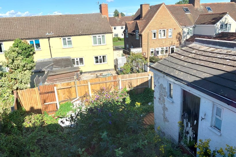 Pemberton Road, Wirral 3 bedroom semidetached house Jones & Chapman