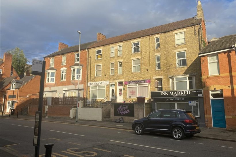 Brook Street, Raunds, Wellingborough 1 bedroom flat William H Brown