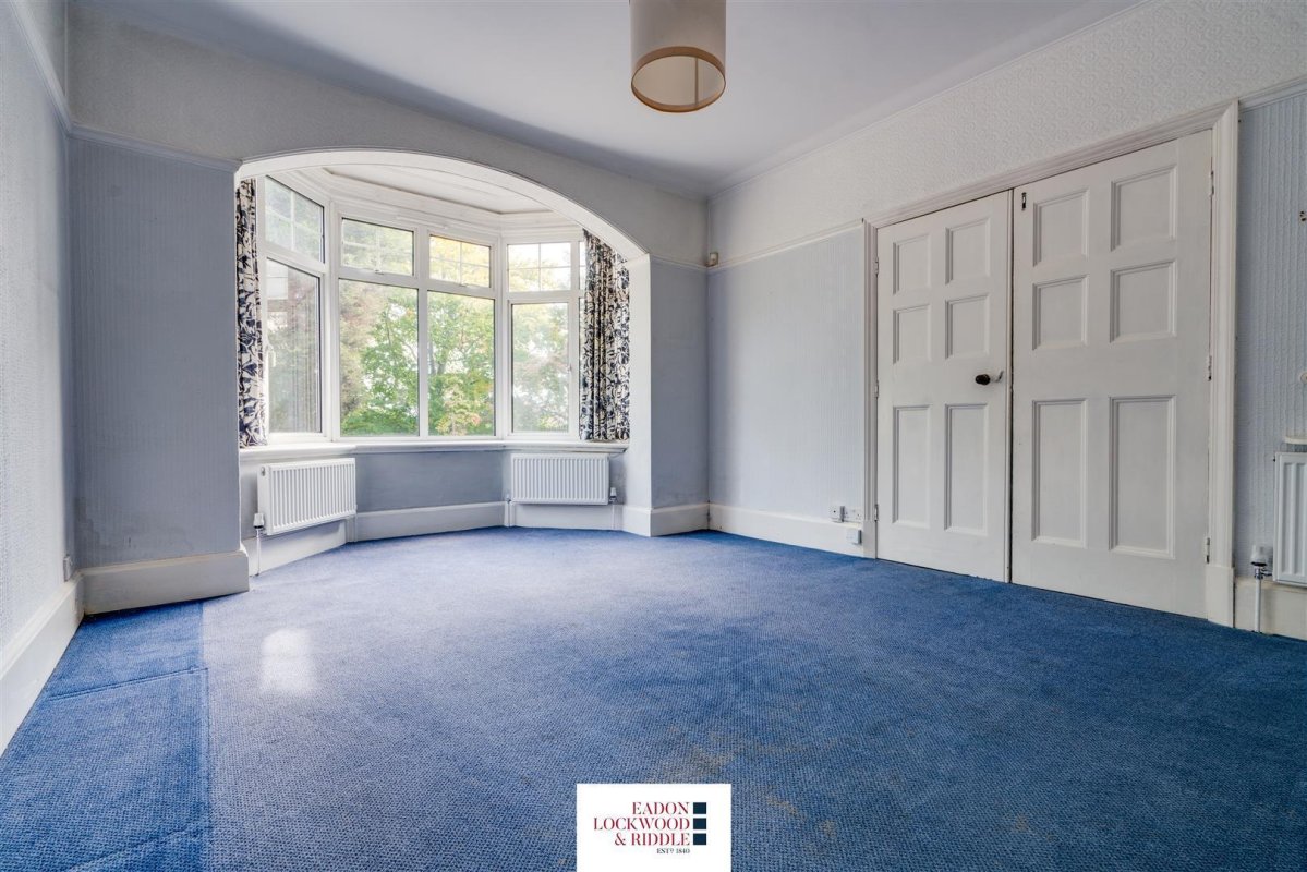 5 bedroom property for sale in Whitehill Lane, Brinsworth, Rotherham