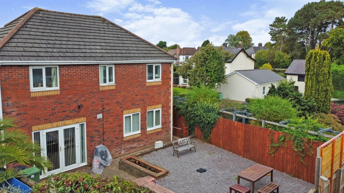 5 bedroom property for sale in Ty'r Winch Road, Old St. Mellons