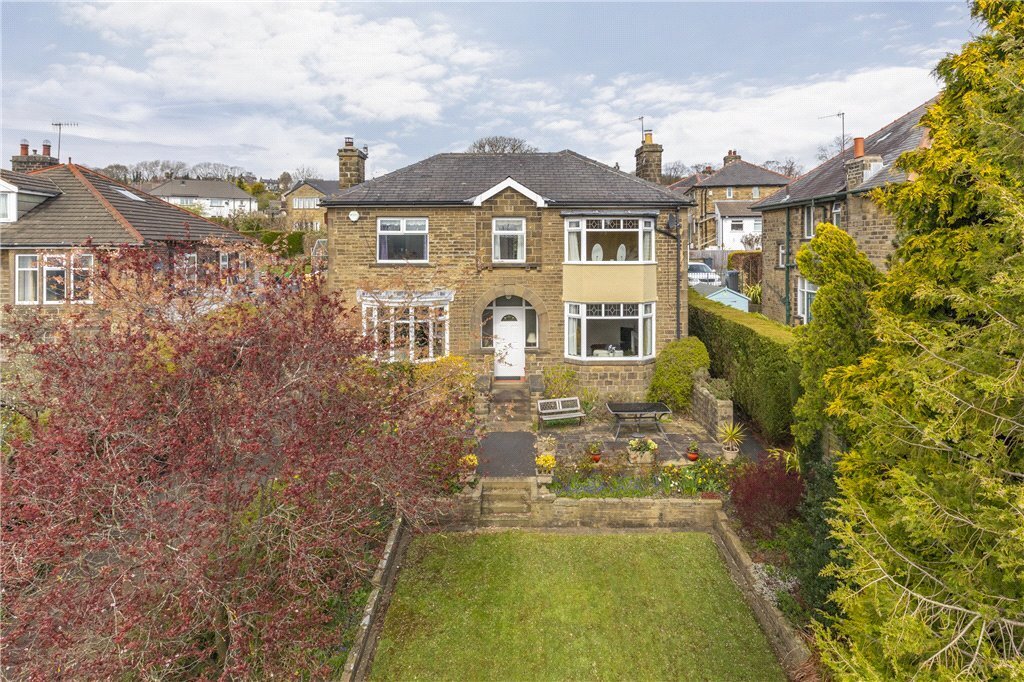 4 bedroom property for sale in Primrose Lane, Bingley, West Yorkshire