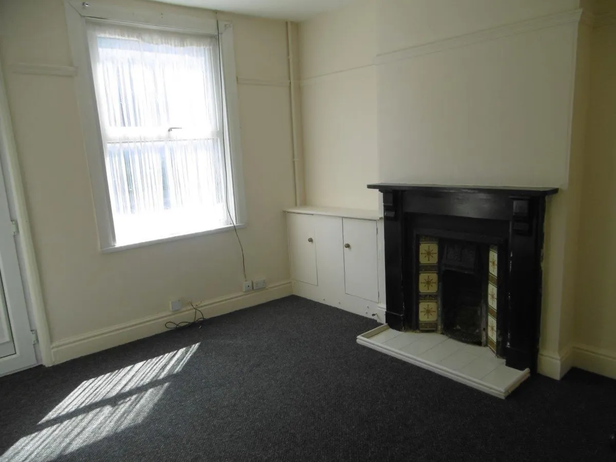 SAXBY ROAD, MELTON MOWBRAY