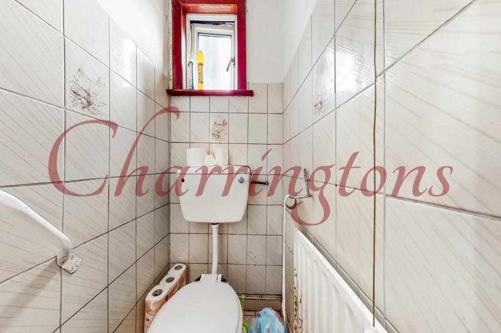 CASH BUYERS ONLY TWO BEDROOM FLAT  MAISONETTE  FOR SALE  WEST HENDON BROADWAY  NW9 Image 13