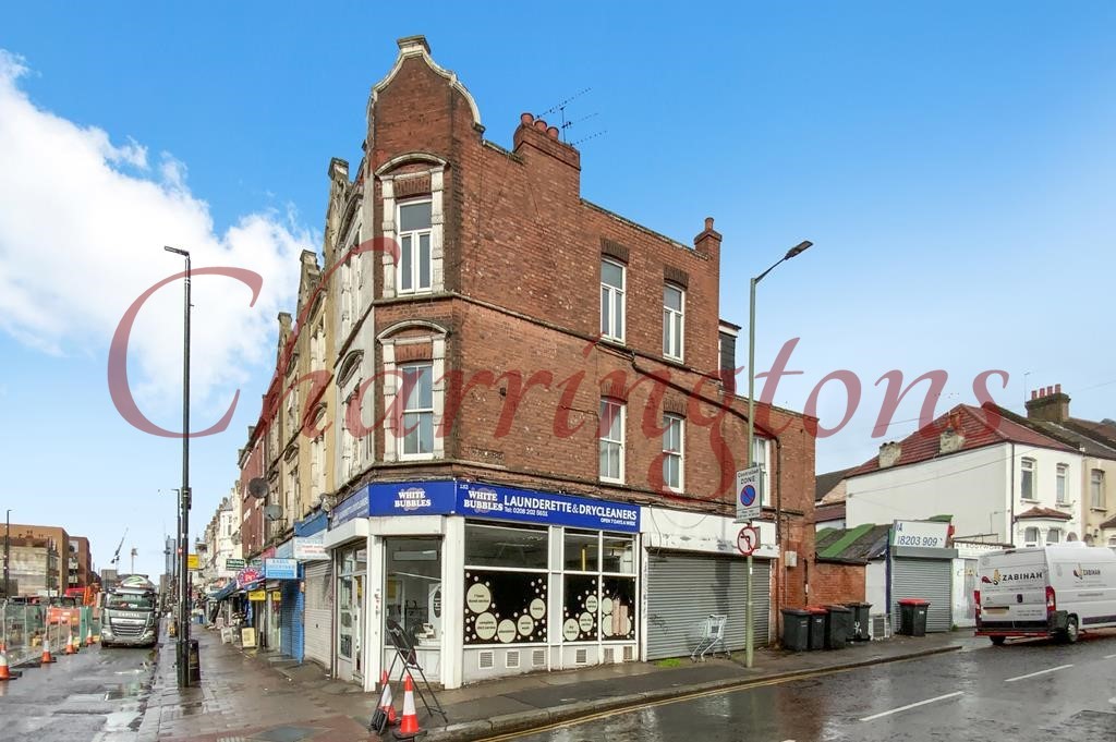 CASH BUYERS ONLY TWO BEDROOM FLAT  MAISONETTE  FOR SALE  WEST HENDON BROADWAY  NW9 Image 1