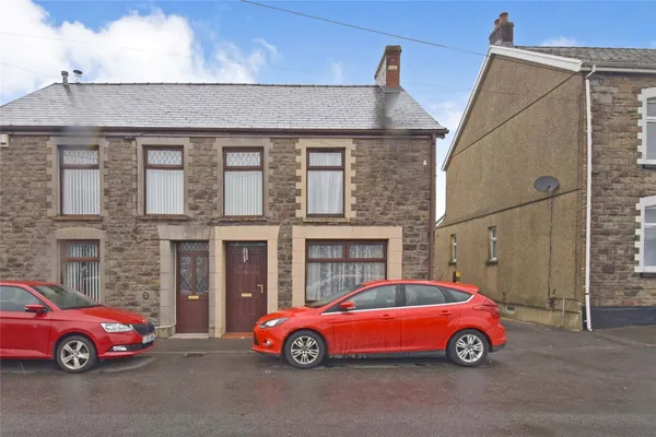 Station Road, Ammanford, Ammanford, C...