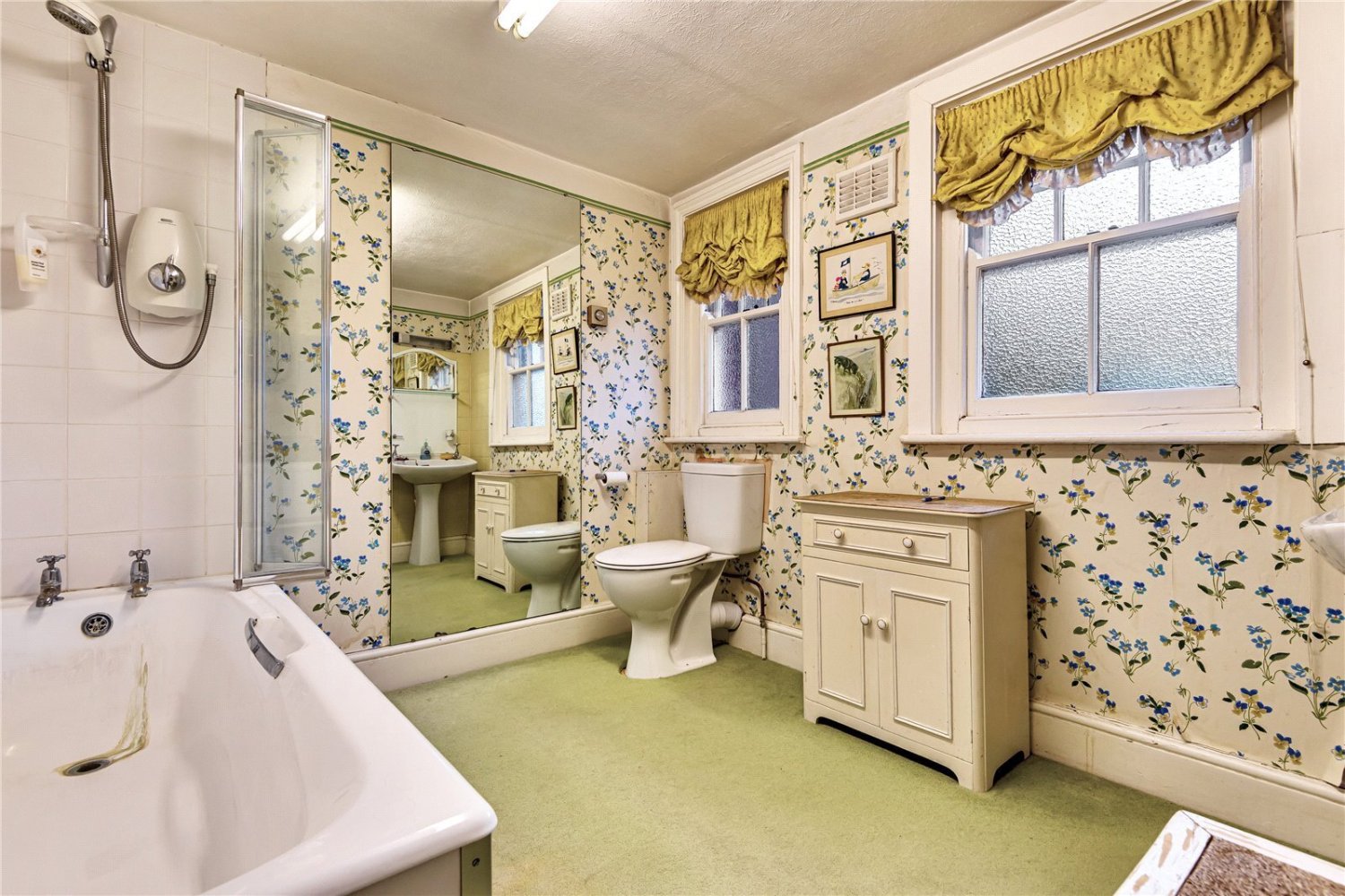 JacksonStops 3 bedroom property for sale in Cardigan Street