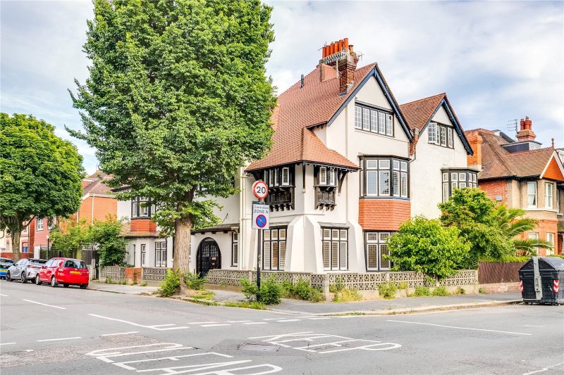 1 bedroom property for sale in Sackville Road, Hove, East Sussex, BN3