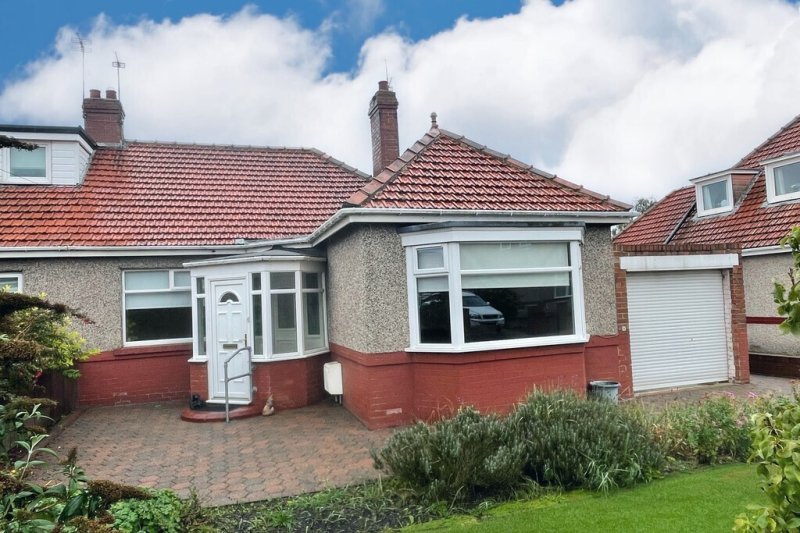 Alfred Pallas 2 bedroom property for sale in Moine Gardens, Roker Offers in the region of £