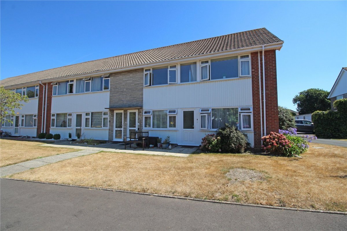 2 bedroom property for sale in Bure Park, Friars Cliff, Christchurch