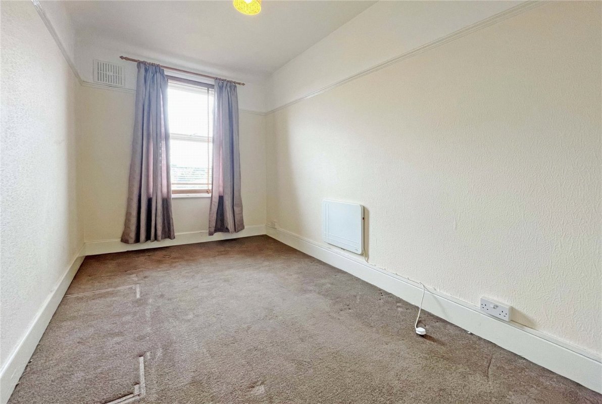 2 bedroom property for sale in Julian Terrace, Seabourne Road