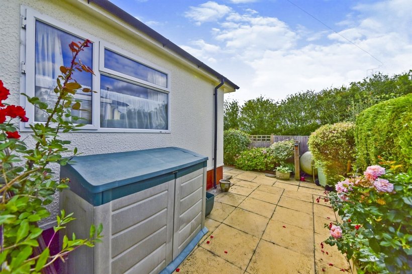 Allington Gardens, Allington, Grantham 2 bedroom park home William