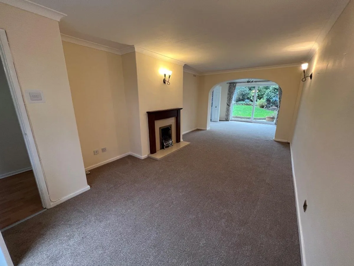 HAZELWOOD CRESCENT, ASFORDBY, MELTON MOWBRAY