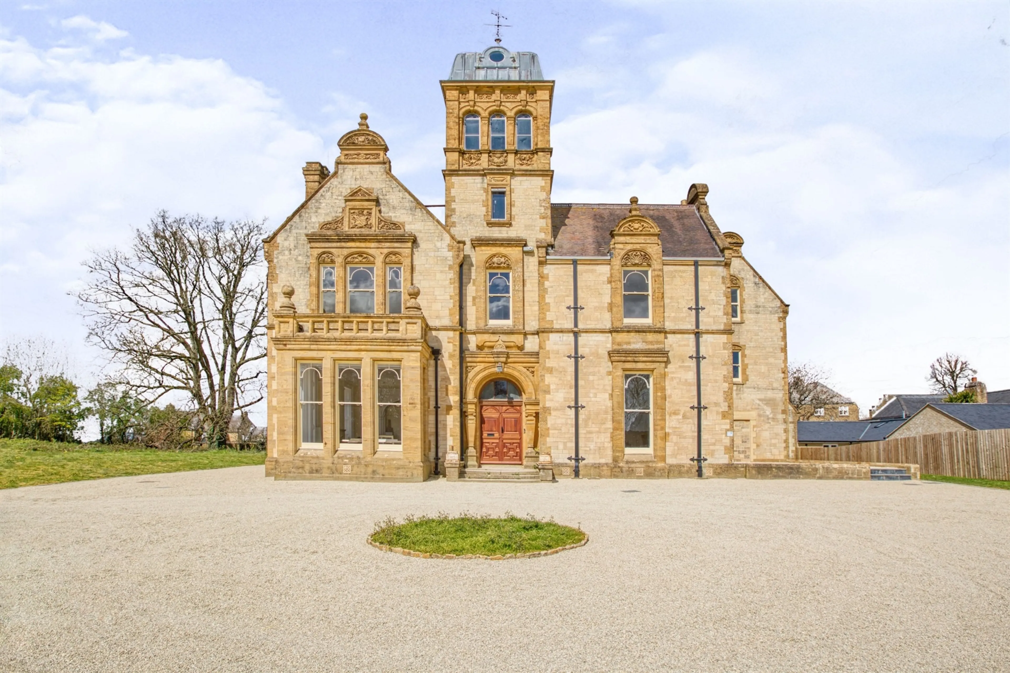 Property at Priorygate Court, Castle Cary