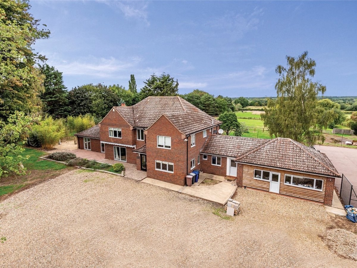 JacksonStops 5 bedroom property for sale in Old Bury Road, Lackford, Bury St Edmunds, IP28