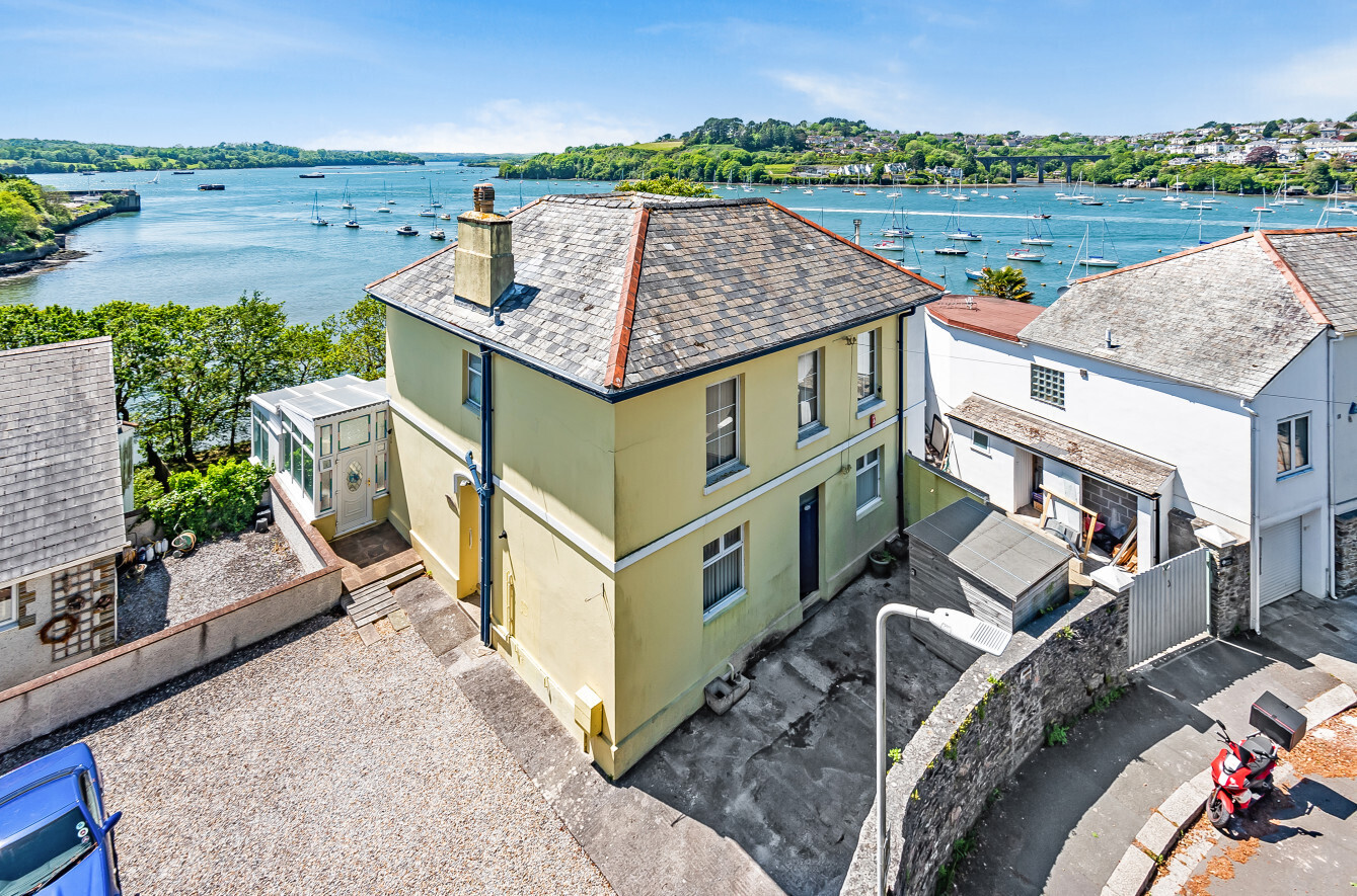 3 bedroom property for sale in Wolseley Road, Plymouth, Devon, PL5 £