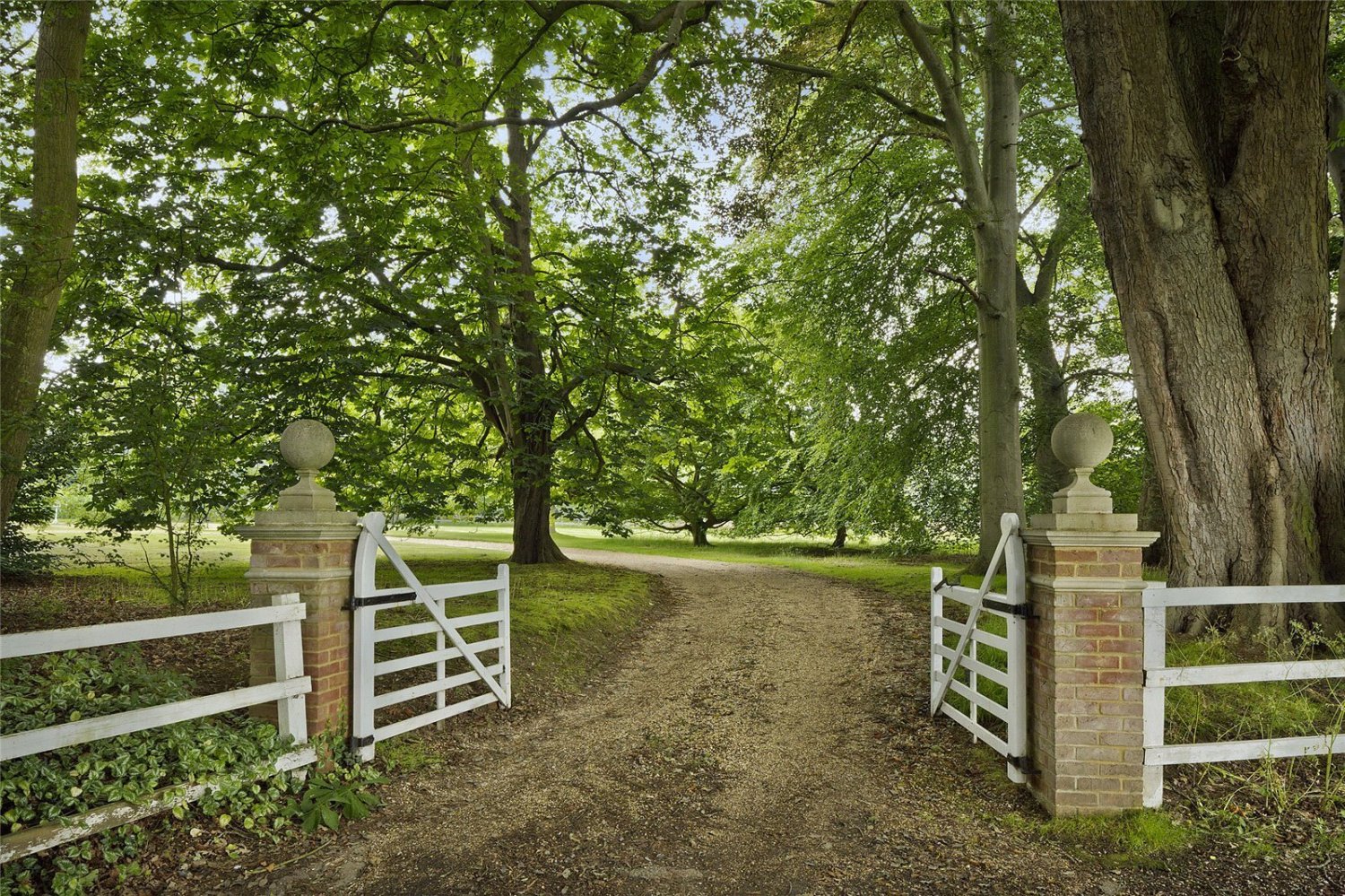 JacksonStops 12 bedroom property for sale in Holbrook, Ipswich