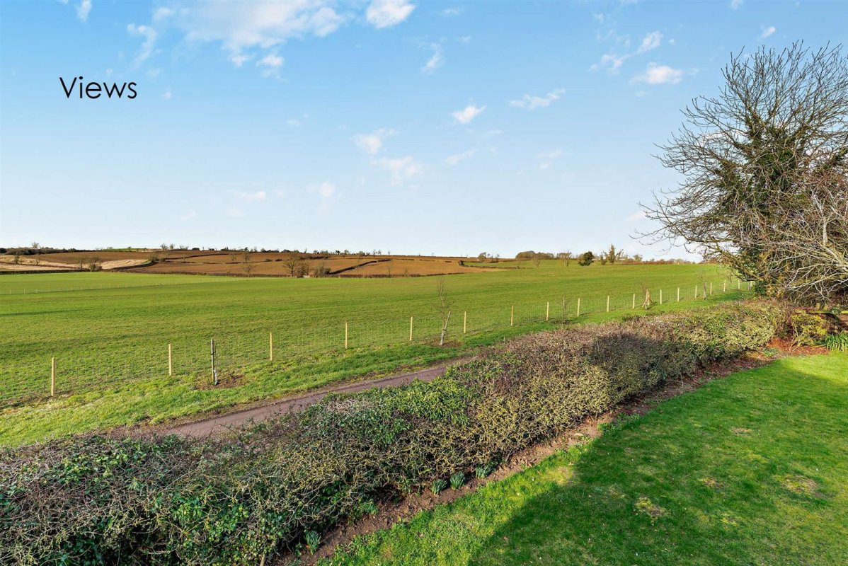 4 bedroom property for sale in Cranbourne Lodge, Tur Langton