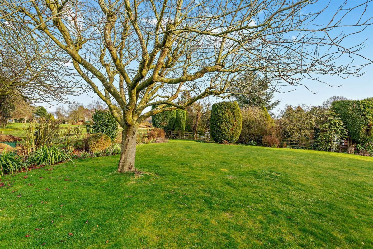 4 bedroom property for sale in Cranbourne Lodge, Tur Langton